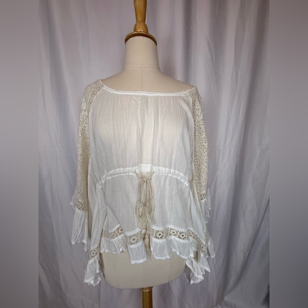 New White Iconique Blouse